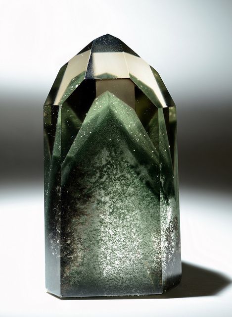 Green Phantom Quartz — Quick guide, meaning, care & how to wear it