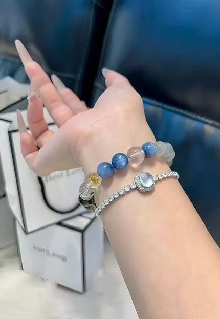 <strong>FOREST_ELLA</strong> | A little wrist joy arrived today. Simple, calm, beautiful.